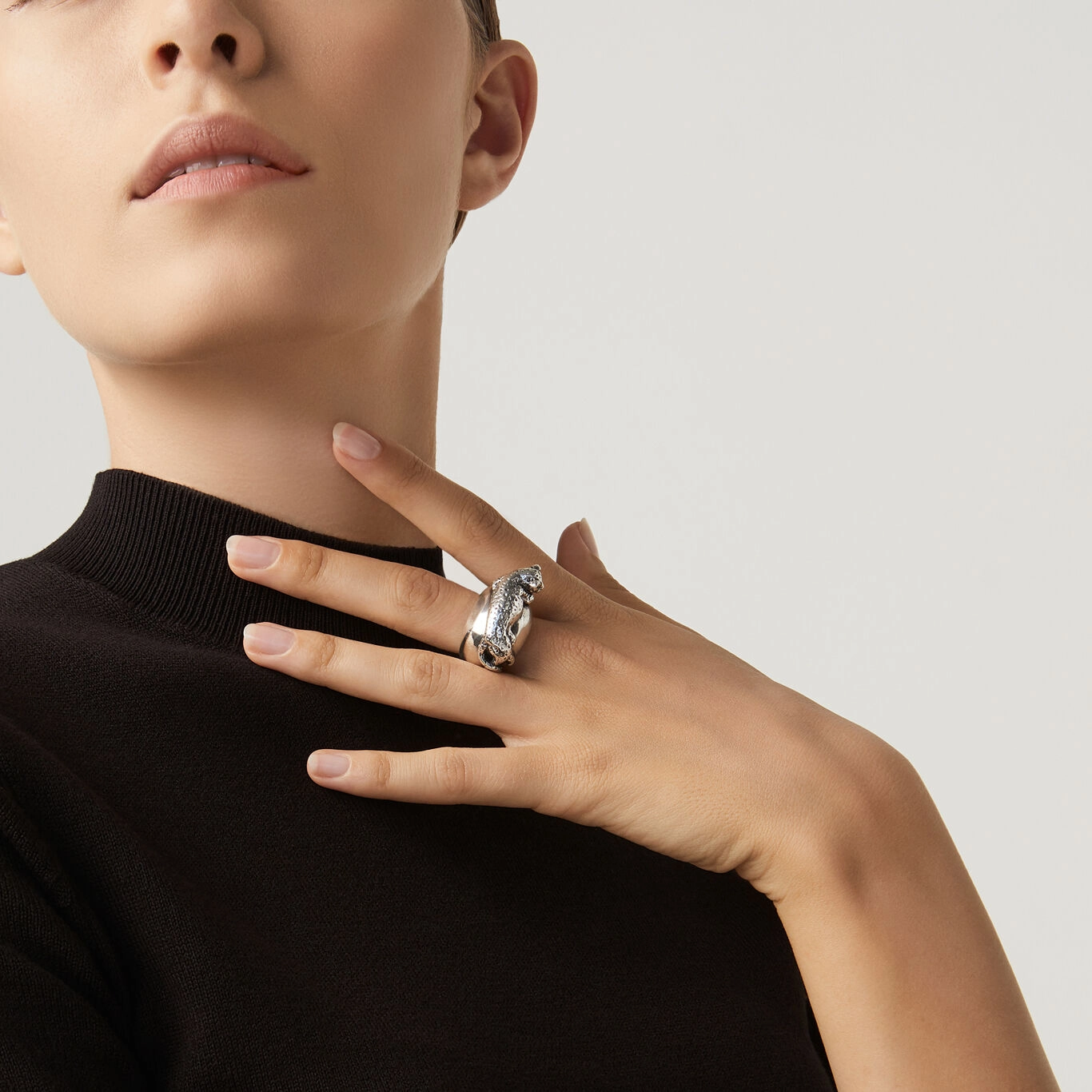 Anello Leopardo Grande indossato