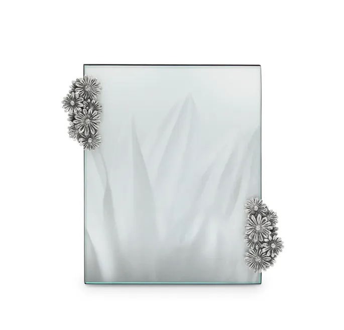 Cornice Clip Garden