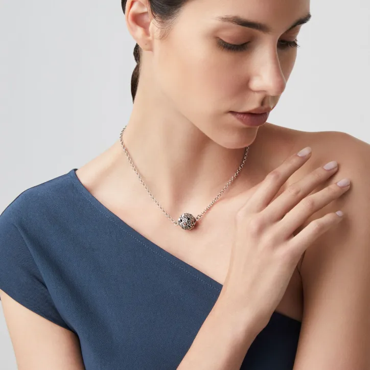 Collana Margherite Shine indossata