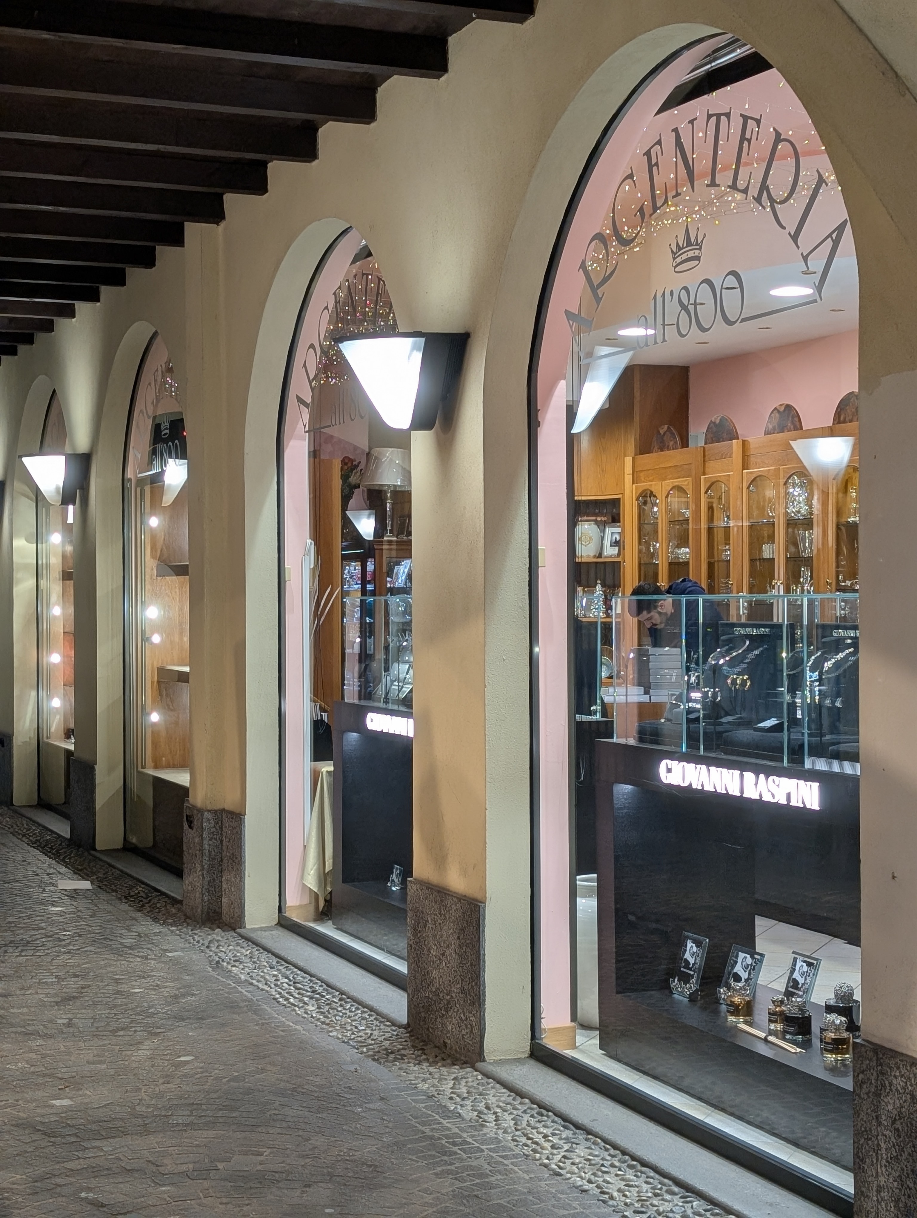 La nostra selezione di gioielli e argenti