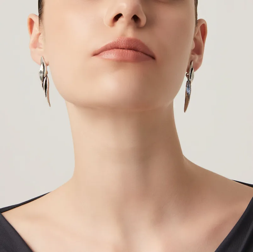 Orecchini Dafne indossati
